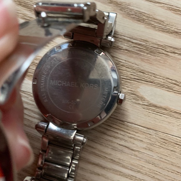 Michael Kors Watch - Picture 2 of 2